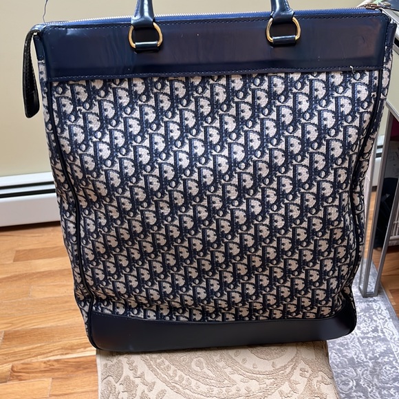 Like New !! Christian Dior travel  bag - Picture 6 of 14